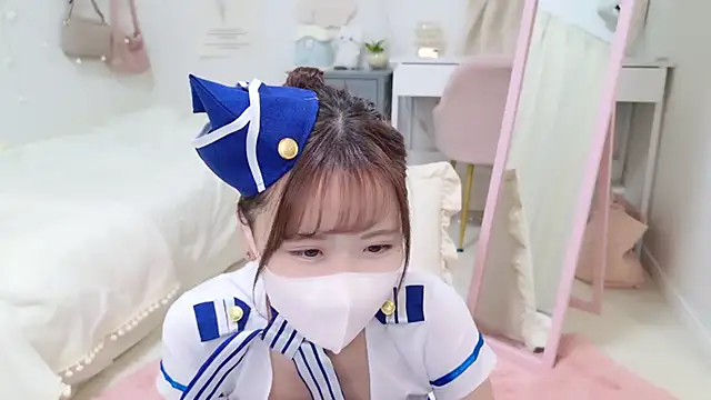 Sayuringo  online show from January 20, 1:53 pm