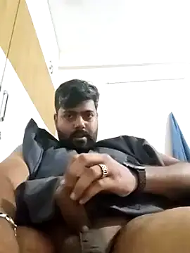 Hornie small Dick01 online show from January 9, 7:29 pm