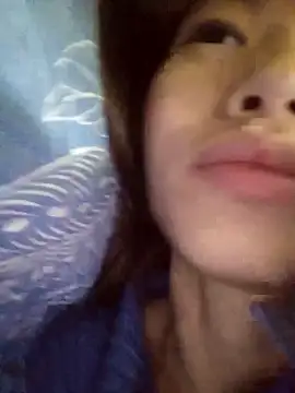 Snapshot of Lonalysexy chatting on March 18, 1:32 am Lonalysexy online show from March 18, 1:32 am