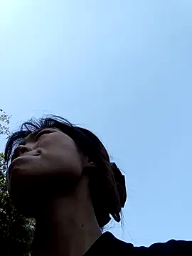 Snapshot of Lonalysexy chatting on October 28, 7:23 am Lonalysexy online show from October 28, 7:23 am