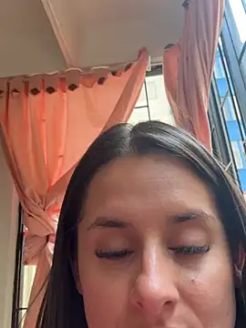 Alice milf  online show from April 24, 4:53 pm