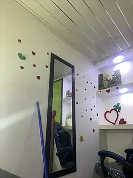  luna torres online show from April 28, 12:21 pm