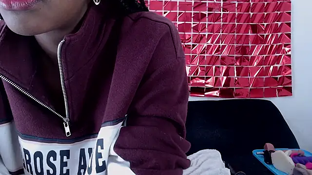 tiffany gomez9 online show from March 14, 3:26 am