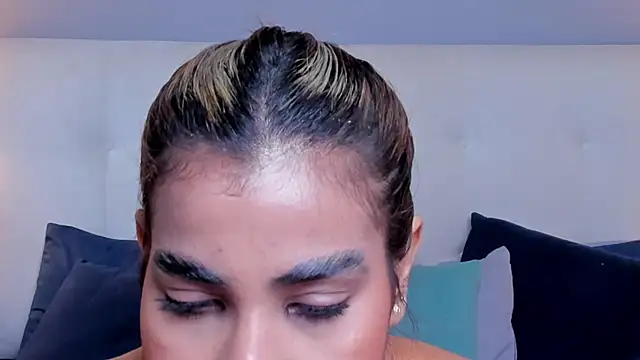 SaraaJhonsonn online show from February 11, 3:18 pm