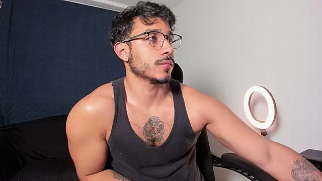 JayMarcos  online show from December 2, 7:47 am