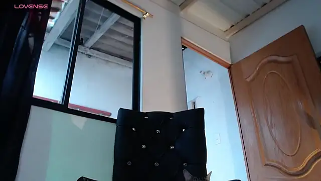 Snapshot of ren_stipee chatting on March 4, 9:22 pm ren stipee online show from March 4, 9:22 pm