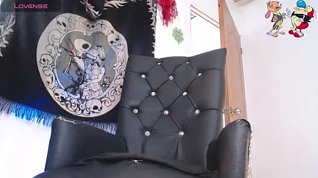 Snapshot of ren_stipee chatting on October 26, 10:04 pm ren stipee online show from October 26, 10:04 pm