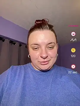 Snapshot of lairarose chatting on June 30, 7:04 pm lairarose online show from June 30, 7:04 pm