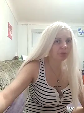 Snapshot of Adele_Lily chatting on March 15, 9:21 pm Adele Lily online show from March 15, 9:21 pm