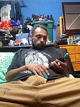 C8L3U online show from March 30, 12:33 am