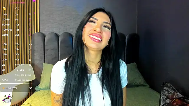 Nicolette ks  online show from December 4, 3:38 am