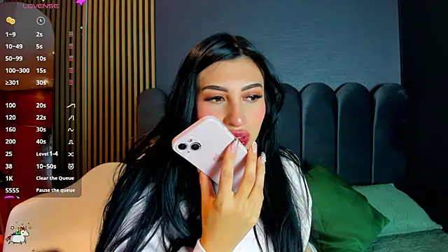 Nicolette ks  online show from January 14, 5:35 am