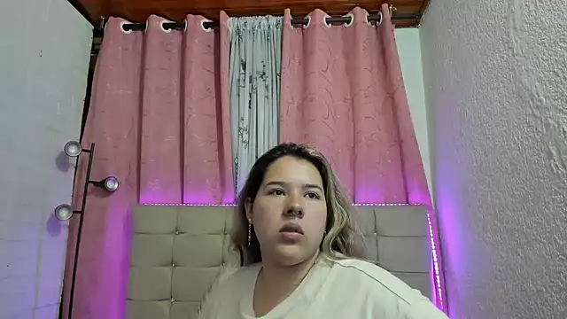 LinaBrowm online show from March 20, 7:57 pm