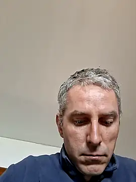 Snapshot of dedalus84 chatting on April 4, 12:13 pm dedalus84 online show from April 4, 12:13 pm