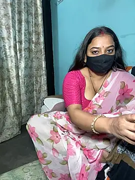 Snapshot of Sexi_rimi_bhabhi chatting on May 18, 5:52 pm Sexi rimi bhabhi online show from May 18, 5:52 pm