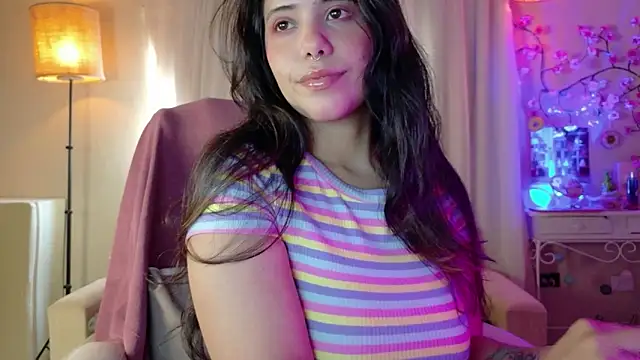 AllisonCatUwU online show from June 11, 4:05 pm