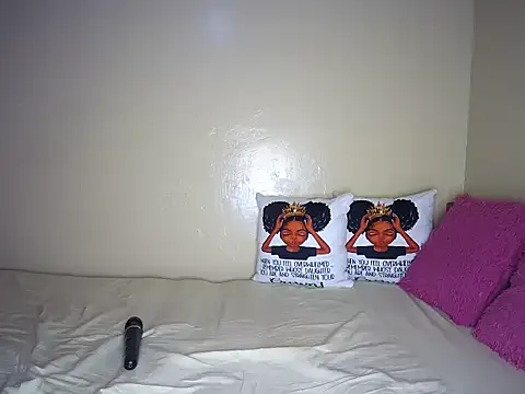 Sparkles J online show from January 25, 8:00 am