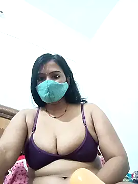 Snapshot of nitasahu chatting on February 11, 3:40 am nitasahu online show from February 11, 3:40 am