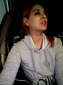 Snapshot of Unforgettable_ket chatting on December 18, 2:06 pm Unforgettable ket online show from December 18, 2:06 pm