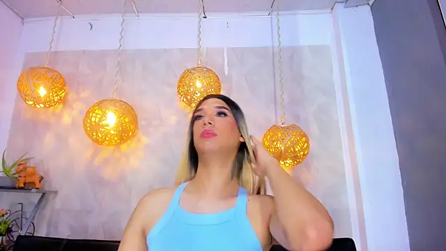 victoria aleia  online show from March 1, 2:37 am