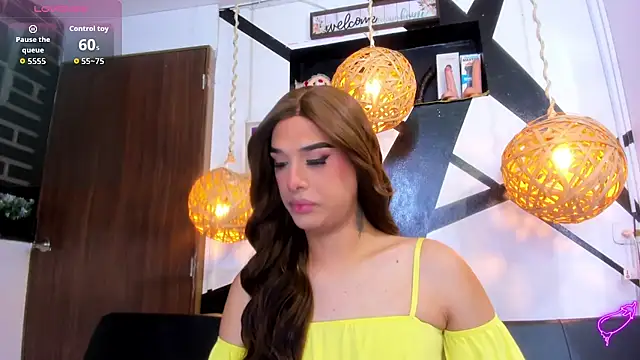 victoria aleia  online show from January 8, 11:07 pm