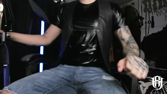 allanhurtss online show from January 1, 9:31 pm