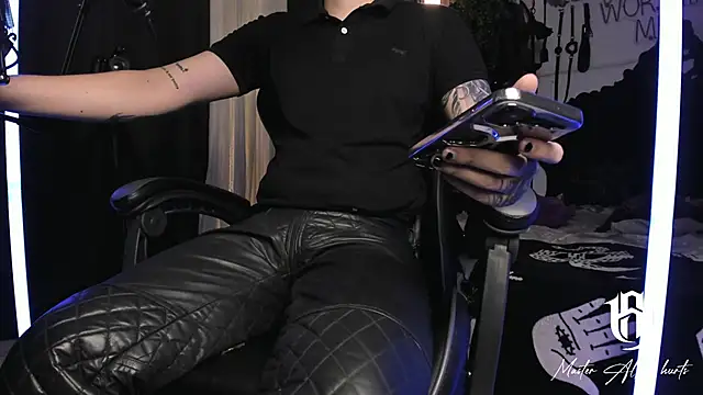 allanhurtss online show from January 14, 4:18 pm