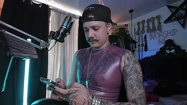 allanhurtss online show from January 24, 5:11 pm