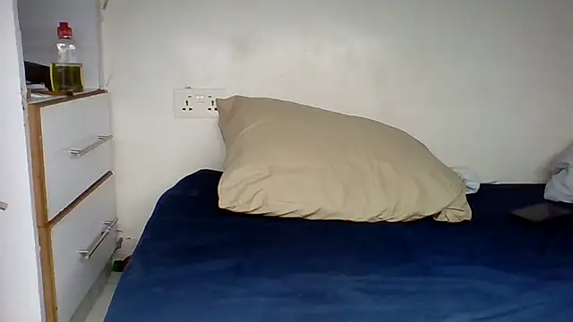 Precious Diva online show from April 8, 12:49 pm