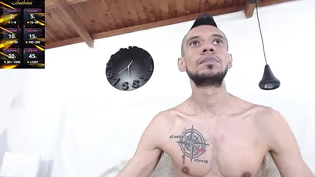 Snapshot of BIGZEHUZ chatting on February 17, 6:26 pm BIGZEHUZ online show from February 17, 6:26 pm