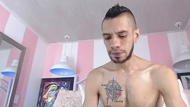 Snapshot of BIGZEHUZ chatting on March 7, 7:08 am BIGZEHUZ online show from March 7, 7:08 am