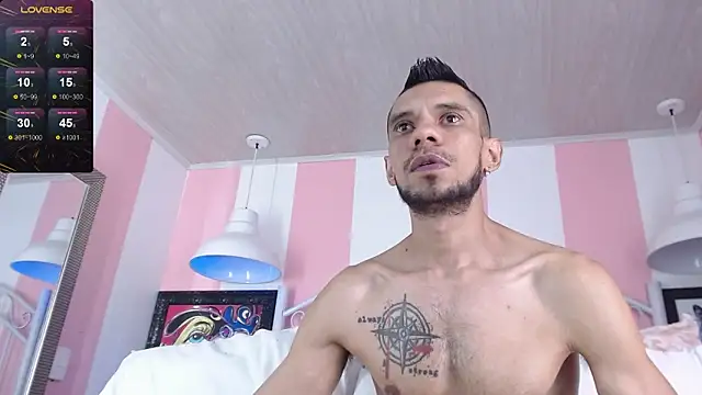 Snapshot of BIGZEHUZ chatting on March 16, 5:50 pm BIGZEHUZ online show from March 16, 5:50 pm