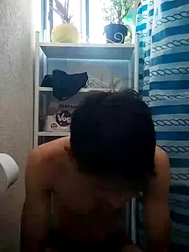 Leonul online show from February 10, 9:36 pm