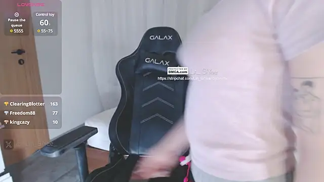 Lin SiYee online show from January 23, 2:50 pm