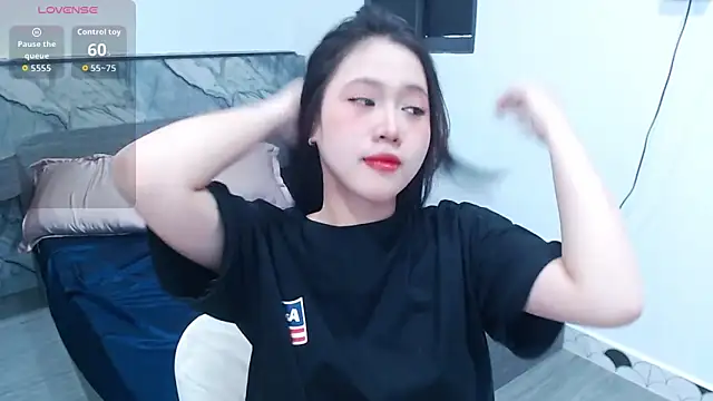 Lin SiYee online show from November 21, 9:19 am