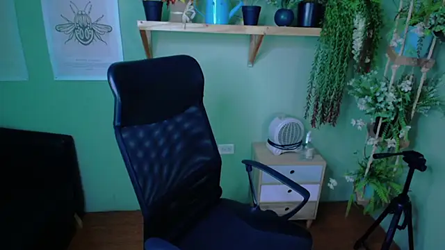 Fernanda   online show from October 30, 4:08 pm