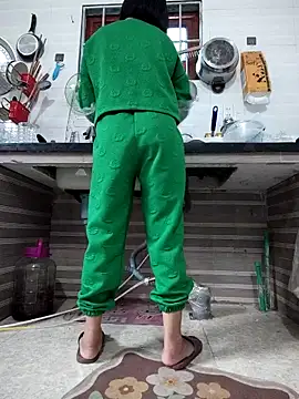 Haralushiaaa online show from February 14, 9:39 am