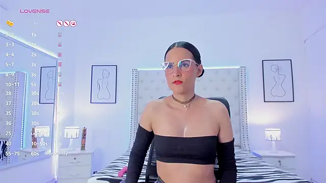 Coco Balenciaga  online show from January 8, 11:54 am