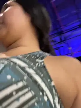 Snapshot of Pretty_Isadora chatting on December 17, 12:45 am Pretty Isadora online show from December 17, 12:45 am