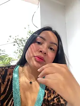 Snapshot of Pretty_Isadora chatting on January 27, 7:24 pm Pretty Isadora online show from January 27, 7:24 pm