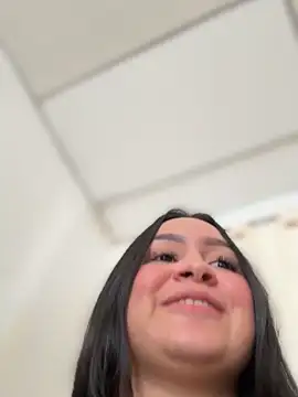 Snapshot of Pretty_Isadora chatting on October 3, 7:33 pm Pretty Isadora online show from October 3, 7:33 pm