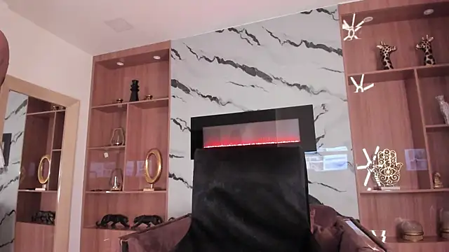 Snapshot of Vero_Lodge chatting on December 4, 8:01 am Vero Lodge online show from December 4, 8:01 am