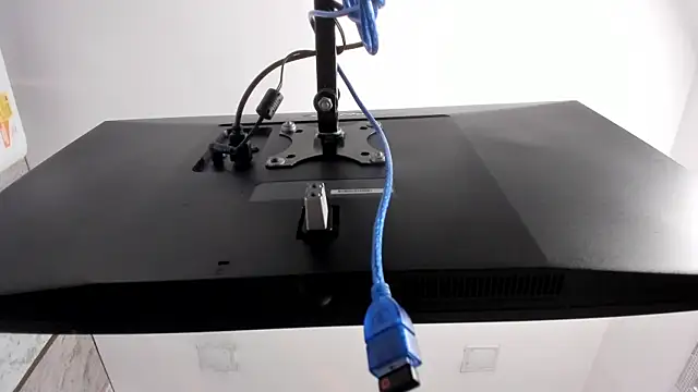 Snapshot of Vero_Lodge chatting on February 25, 10:29 pm Vero Lodge online show from February 25, 10:29 pm