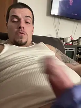 joeycbigcock online show from February 24, 5:33 am