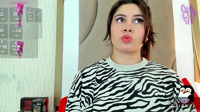 ThyaraJhons online show from January 28, 12:00 pm