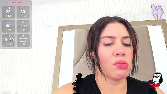 ThyaraJhons online show from March 15, 11:51 am