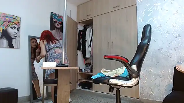 Snapshot of Samantabrown_ chatting on March 20, 10:54 am Samantabrown online show from March 20, 10:54 am