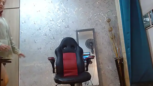 Snapshot of Samantabrown_ chatting on November 14, 11:31 am Samantabrown online show from November 14, 11:31 am