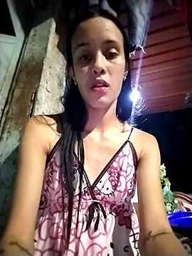 Snapshot of The-quee22 chatting on September 11, 12:55 am The-quee22 online show from September 11, 12:55 am