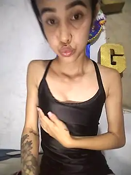 Snapshot of The-quee22 chatting on September 27, 10:59 pm The-quee22 online show from September 27, 10:59 pm